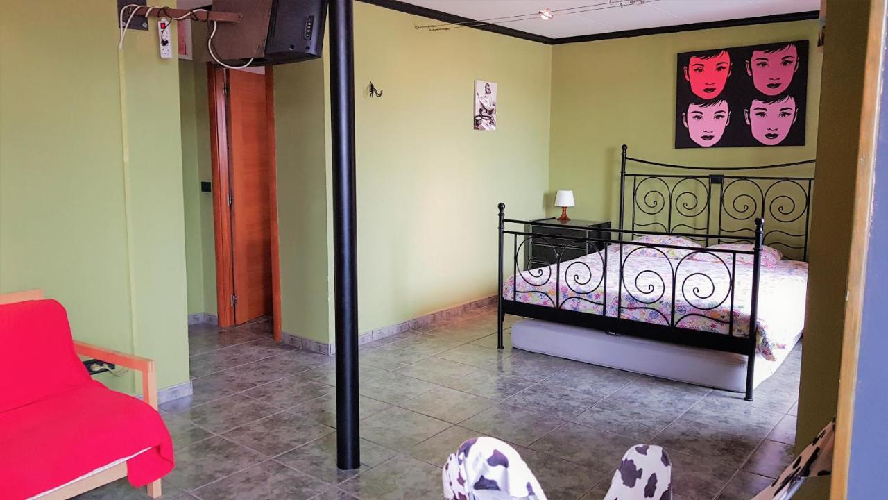 Apartamento Mediterraneo 피네다데마르 외부 사진